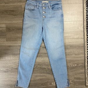 Levi’s 501 Button Fly Cropped Jeans